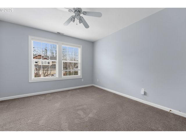 5349 SOUTHWOOD Dr, Lake Oswego, OR 97035