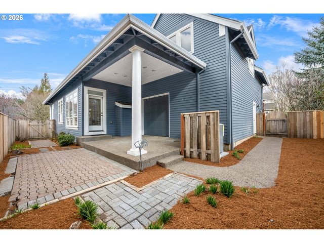 5349 SOUTHWOOD Dr, Lake Oswego, OR 97035