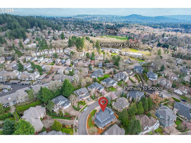 5349 SOUTHWOOD Dr, Lake Oswego, OR 97035