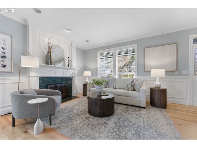 5349 SOUTHWOOD Dr, Lake Oswego, OR 97035