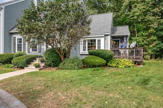 25 Shoalcreek Road # 25, Hudson, NH 03051