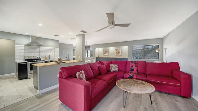 2746 ORCHID OAKS DRIVE 301AZA, Sarasota, FL 34239