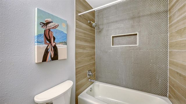 2746 ORCHID OAKS DRIVE 301AZA, Sarasota, FL 34239