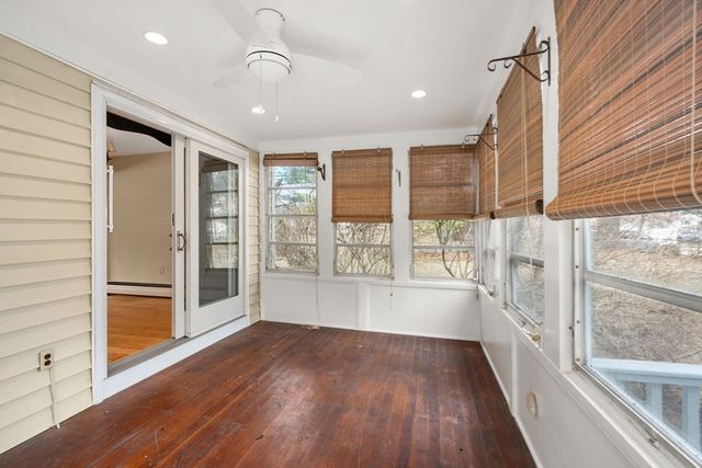 1 Fowler Ter, Burlington, MA 01803