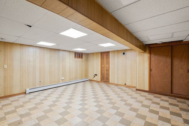 1 Fowler Ter, Burlington, MA 01803