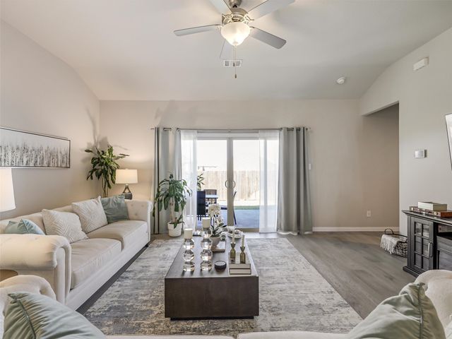 221 Stonebrook Trail, Melissa, TX 75454