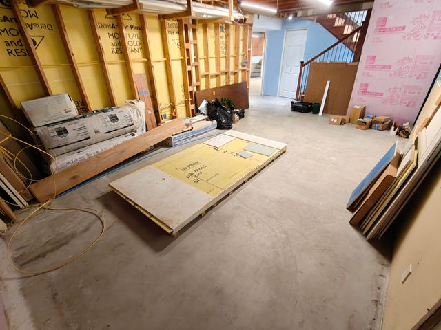 134 Elm Court, Hebron, IN 46341