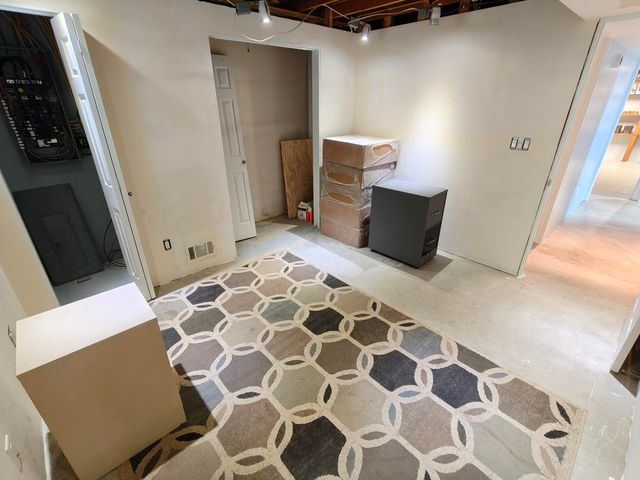 134 Elm Court, Hebron, IN 46341