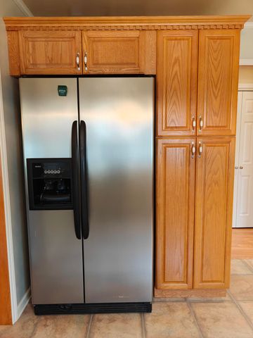 134 Elm Court, Hebron, IN 46341