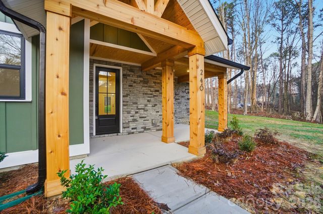 240 Hephzibah Church Road, Crouse, NC 28033