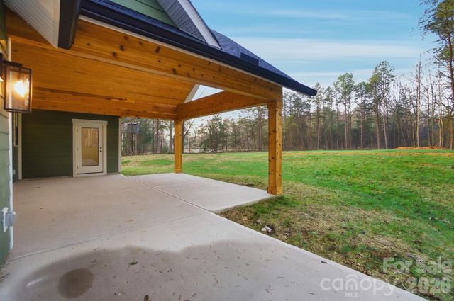 240 Hephzibah Church Road, Crouse, NC 28033