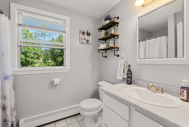 6 Cumberland St, Attleboro, MA 02703