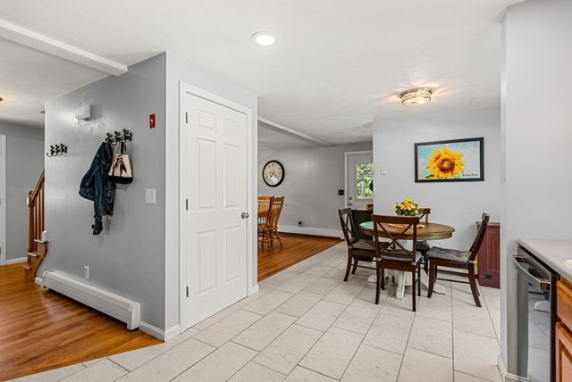 6 Cumberland St, Attleboro, MA 02703