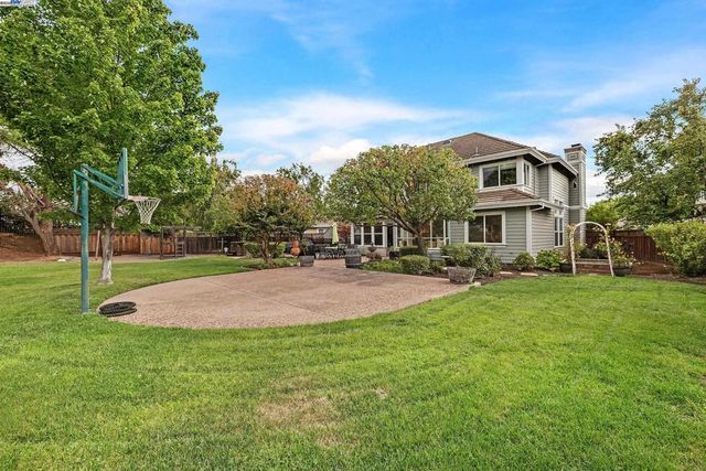 488 Montori Ct, Pleasanton, CA 94566