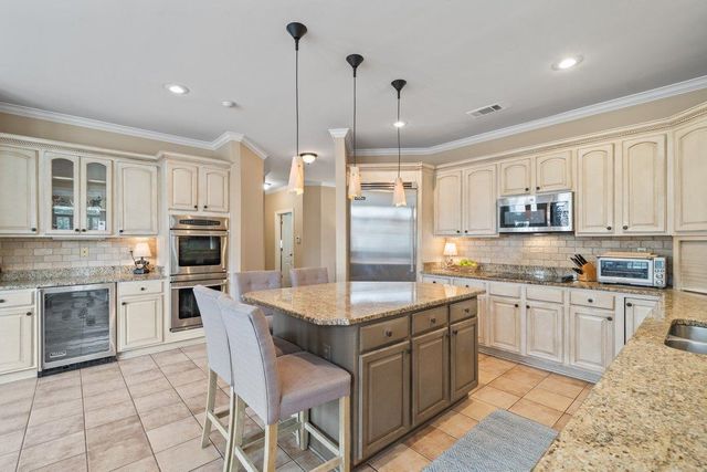 9456 GROVE TRAIL LN, Germantown, TN 38139