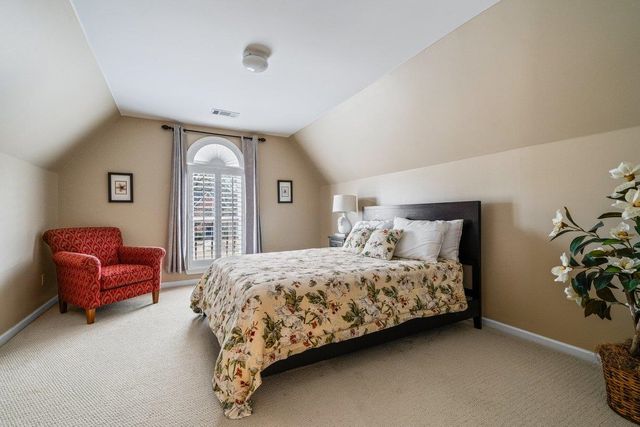 9456 GROVE TRAIL LN, Germantown, TN 38139