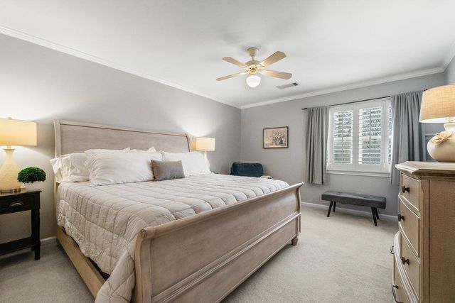 9456 GROVE TRAIL LN, Germantown, TN 38139