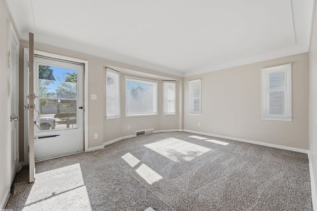 23221 Oneida Street, Oak Park, MI 48237