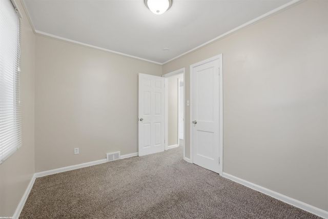 23221 Oneida Street, Oak Park, MI 48237