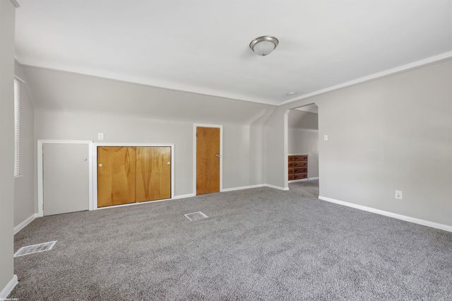 23221 Oneida Street, Oak Park, MI 48237