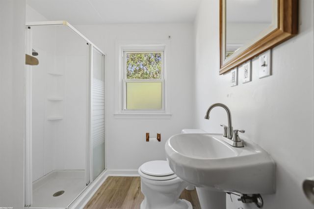 23221 Oneida Street, Oak Park, MI 48237