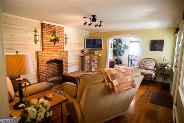 4299 E Cherokee Drive, Canton, GA 30115