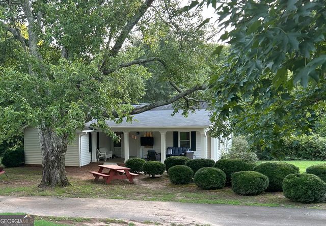 4299 E Cherokee Drive, Canton, GA 30115