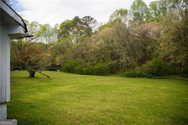 4299 E Cherokee Drive, Canton, GA 30115