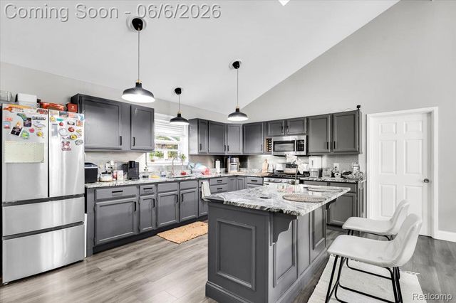 3260 Isabelle Street, Inkster, MI 48141