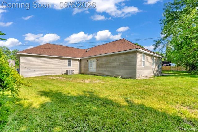 3260 Isabelle Street, Inkster, MI 48141