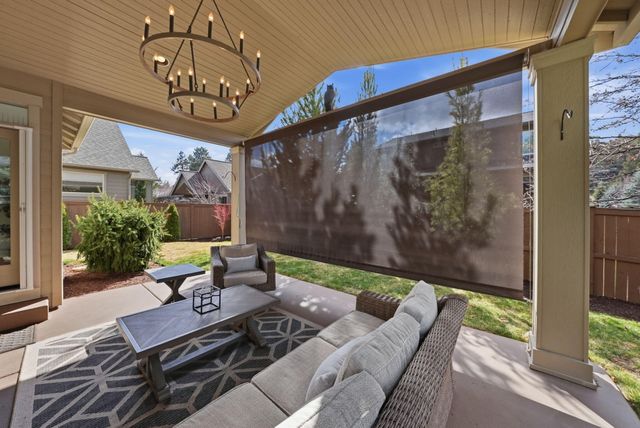 3031 NW Clubhouse Drive, Bend, OR 97703