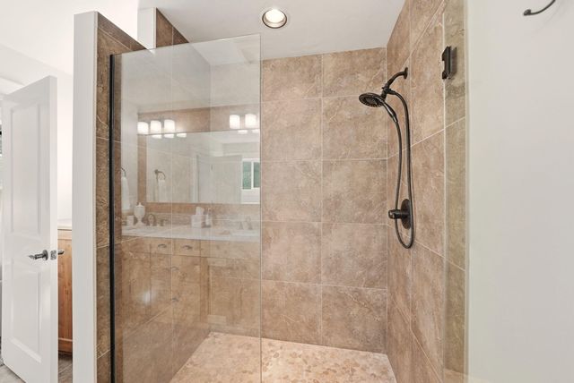 3031 NW Clubhouse Drive, Bend, OR 97703