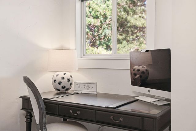 3031 NW Clubhouse Drive, Bend, OR 97703