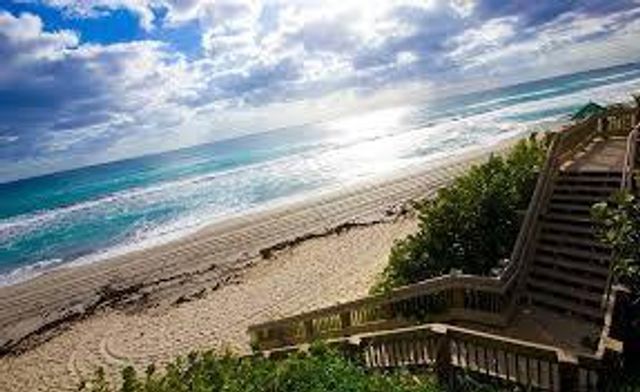 4601 NW 2nd Avenue 805, Boca Raton, FL 33431