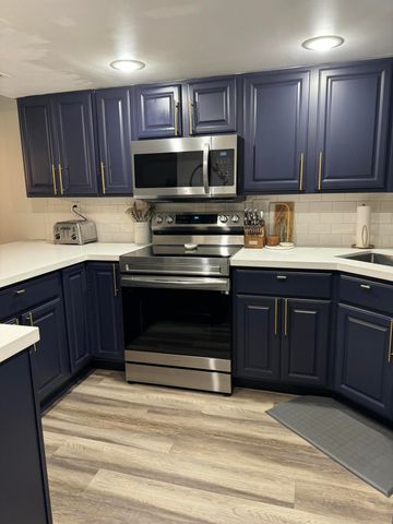 4601 NW 2nd Avenue 805, Boca Raton, FL 33431