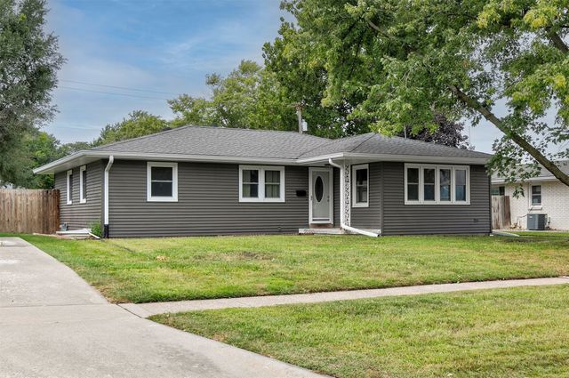 514 SE Sharon Drive, Ankeny, IA 50021