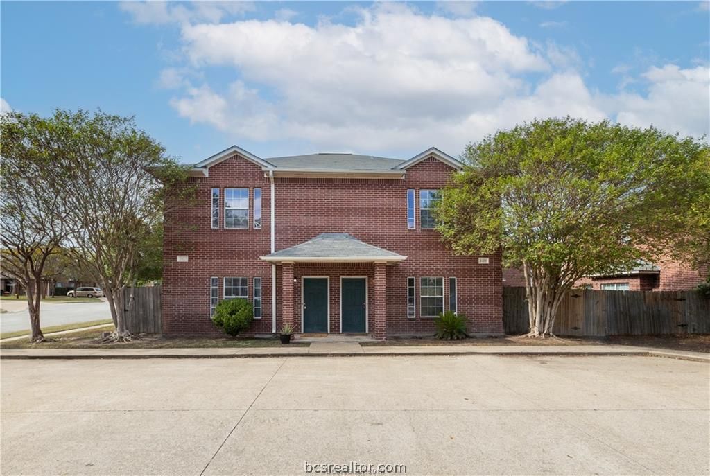 2429 Berger Drive, Bryan, TX 77802