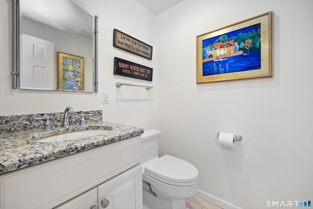 21 Zygmont Lane, Greenwich, CT 06831