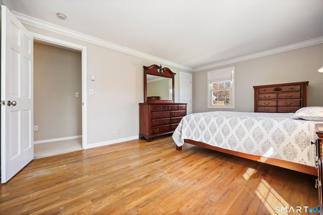 21 Zygmont Lane, Greenwich, CT 06831