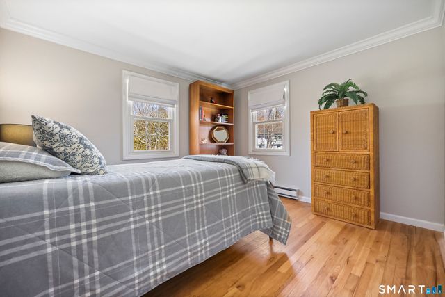 21 Zygmont Lane, Greenwich, CT 06831