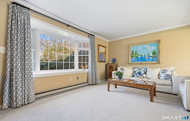 21 Zygmont Lane, Greenwich, CT 06831