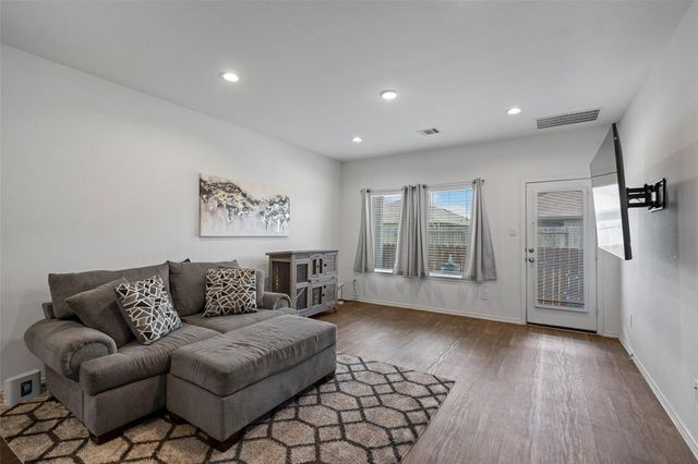 14971 Cypress Hollow Drive, New Caney, TX 77357