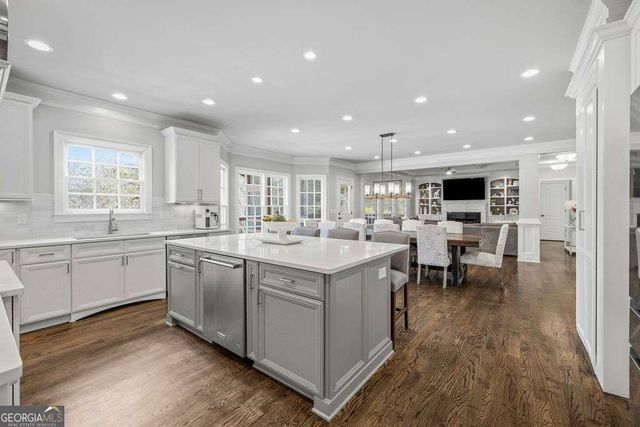 4899 Springfield Drive, Dunwoody, GA 30338