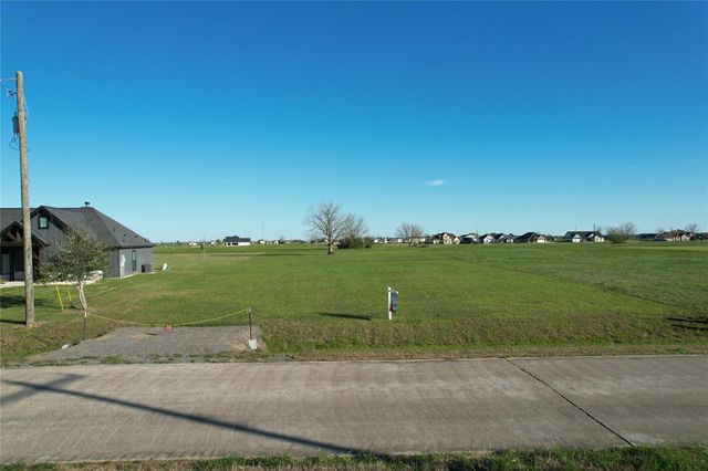 813 Longhorn Trail, Angleton, TX 77515
