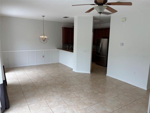 8524 SANDPIPER RIDGE AVENUE, Tampa, FL 33647