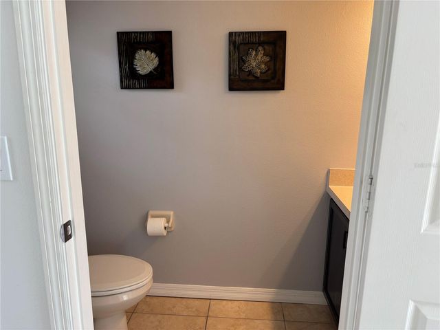 8524 SANDPIPER RIDGE AVENUE, Tampa, FL 33647