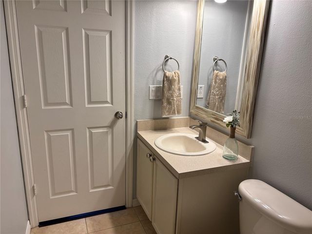 8524 SANDPIPER RIDGE AVENUE, Tampa, FL 33647