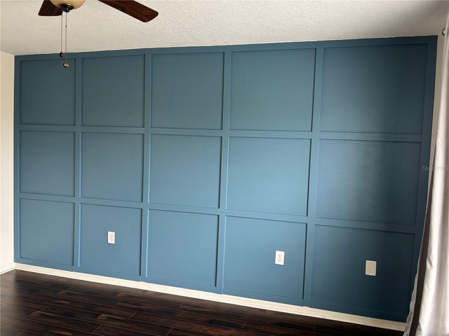 8524 SANDPIPER RIDGE AVENUE, Tampa, FL 33647