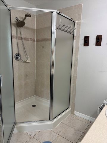 8524 SANDPIPER RIDGE AVENUE, Tampa, FL 33647