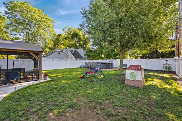 146 Willowbrook Road, Greece, NY 14616